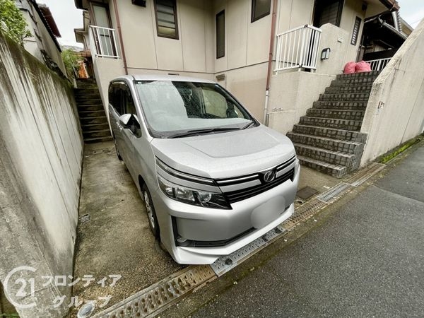奈良市左京３丁目　中古一戸建て