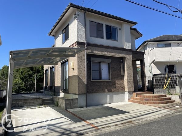 生駒市美鹿の台　中古一戸建て