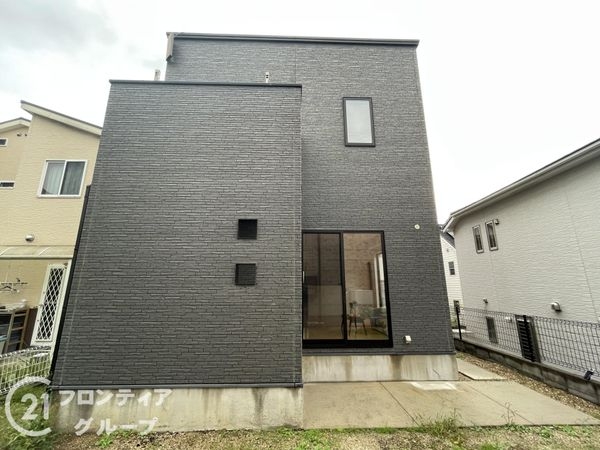 生駒市西松ケ丘 中古一戸建て