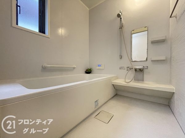 生駒市西松ケ丘　中古一戸建て