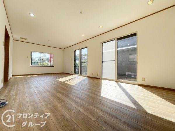 生駒市真弓３丁目の中古一戸建て