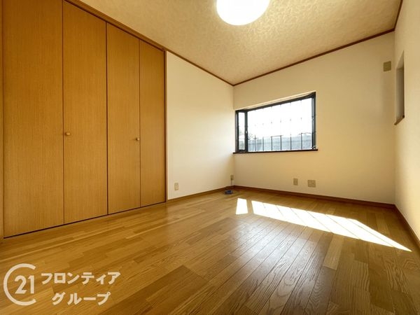 生駒市真弓３丁目の中古一戸建て