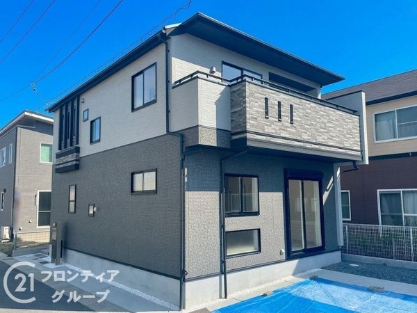 奈良市南新町　新築一戸建て　１期　２号棟