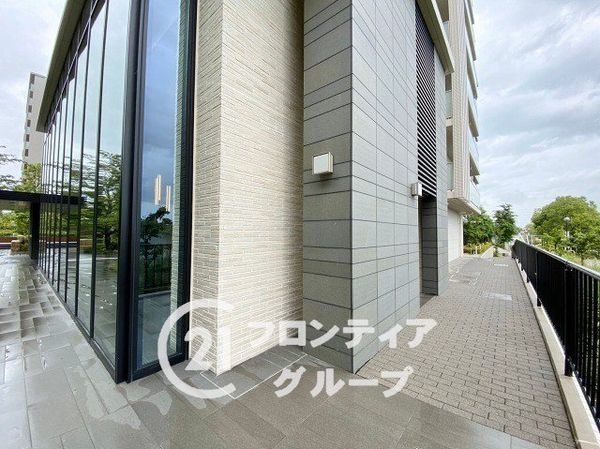 ローレルスクエア高の原プレミスト　中古マンション