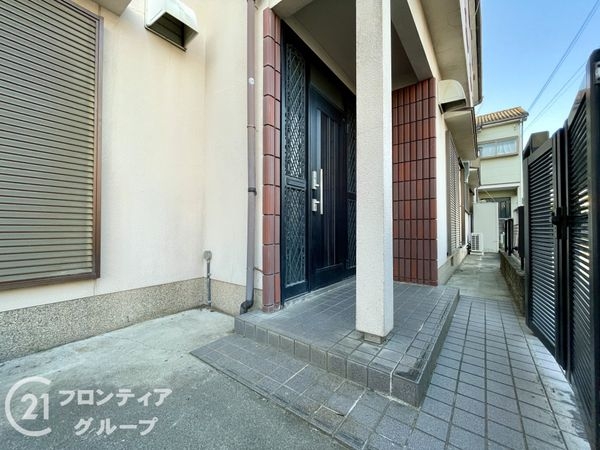 橿原市上品寺町　中古一戸建て
