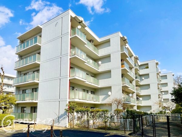 ローレルコートエスタ高の原6号棟 中古マンション