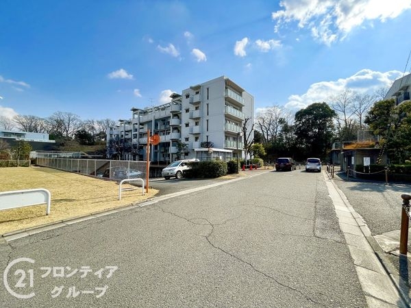 ローレルコートエスタ高の原６号棟　中古マンション