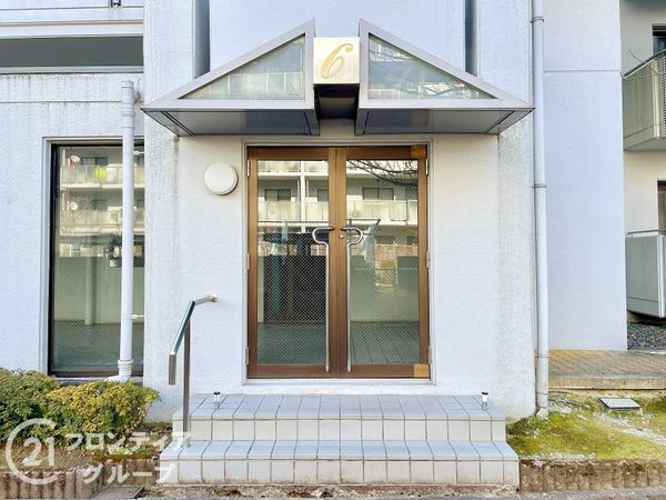 ローレルコートエスタ高の原６号棟　中古マンション