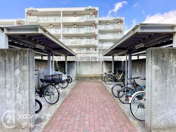 ローレルコートエスタ高の原６号棟　中古マンション