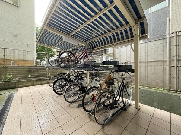メゾンドール・リエスタ橿原神宮前　中古マンション