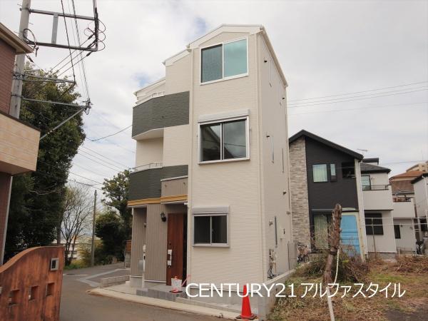 座間市入谷西４丁目の新築一戸建