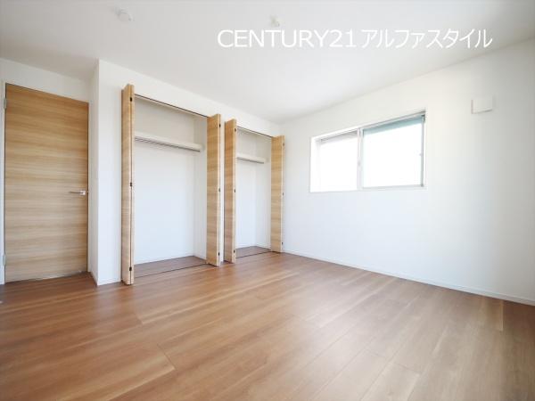 綾瀬市上土棚中２丁目の中古一戸建て