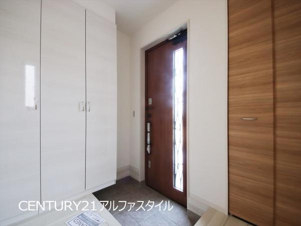 綾瀬市上土棚中２丁目の中古一戸建