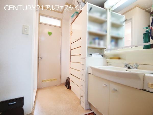 小田急大和桜ヶ丘マンションB