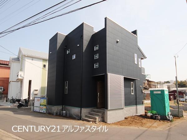 綾瀬市上土棚北３丁目の新築一戸建