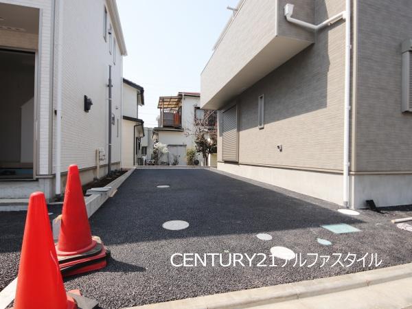 綾瀬市深谷中３丁目の新築一戸建