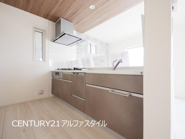 綾瀬市吉岡東５丁目の新築一戸建
