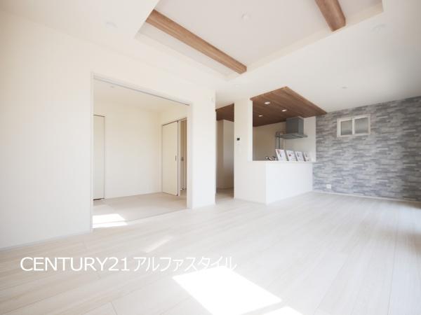 綾瀬市吉岡東５丁目の新築一戸建