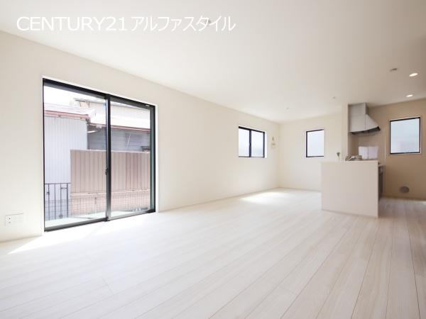 綾瀬市寺尾南２丁目の新築一戸建