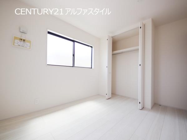 綾瀬市寺尾南２丁目の新築一戸建
