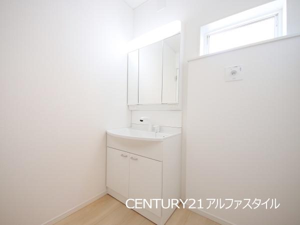 大和市桜森１丁目の新築一戸建