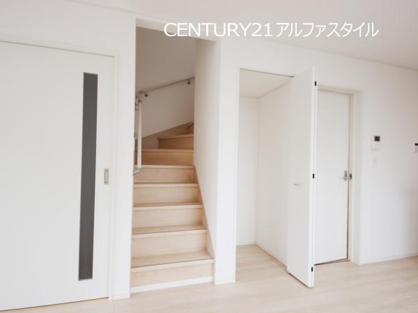 大和市南林間８丁目の新築一戸建