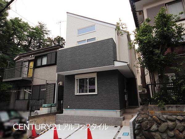 大和市上草柳９丁目の新築一戸建