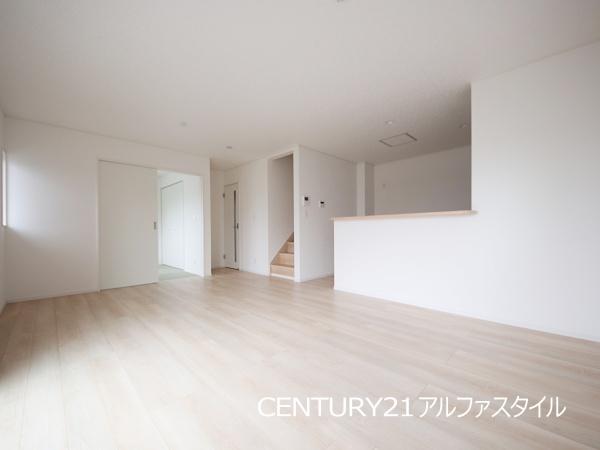 海老名市上今泉４丁目の新築一戸建