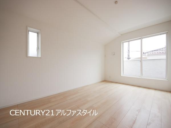 綾瀬市深谷上７丁目の新築一戸建