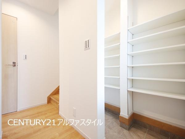 綾瀬市落合南３丁目の新築一戸建