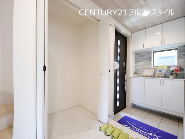 大和市中央５丁目の新築一戸建