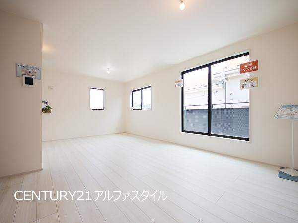 綾瀬市蓼川１丁目の新築一戸建