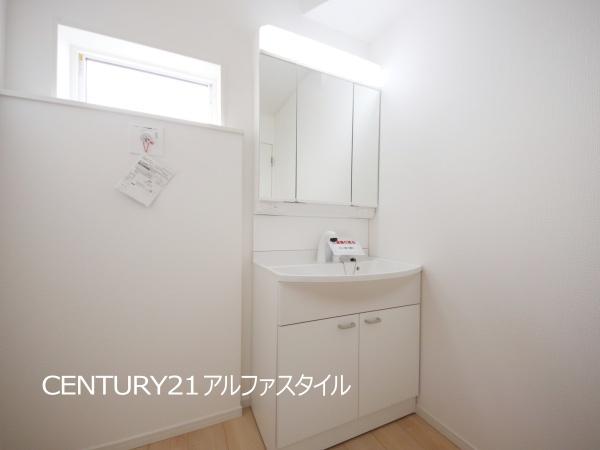 綾瀬市綾西２丁目の新築一戸建