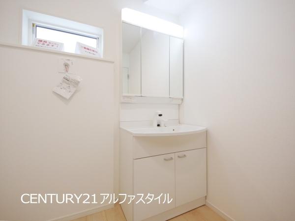 綾瀬市綾西２丁目の新築一戸建