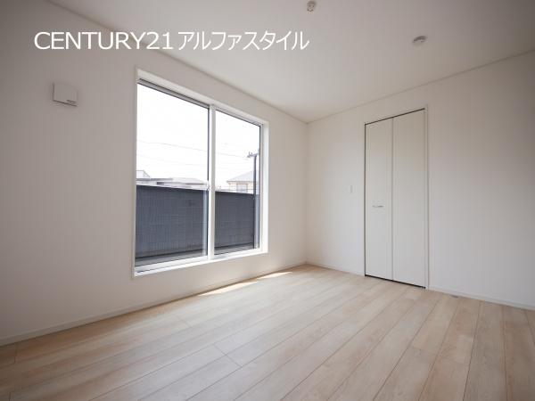 綾瀬市綾西２丁目の新築一戸建