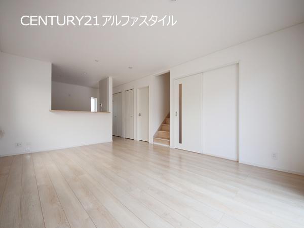 綾瀬市綾西２丁目の新築一戸建
