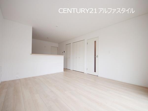 綾瀬市上土棚南１丁目の新築一戸建