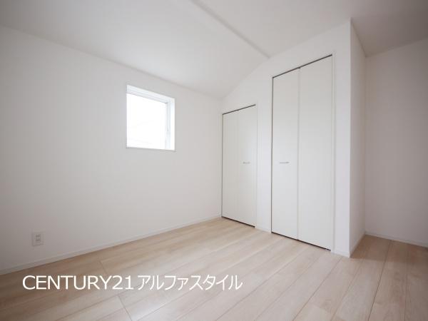 綾瀬市上土棚南１丁目の新築一戸建
