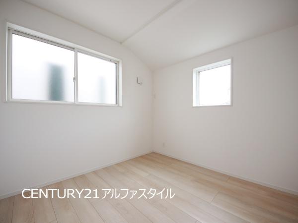 綾瀬市上土棚南１丁目の新築一戸建