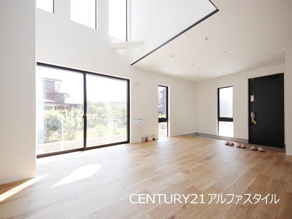 綾瀬市綾西５丁目の新築一戸建