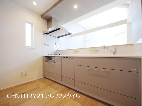綾瀬市綾西５丁目の新築一戸建