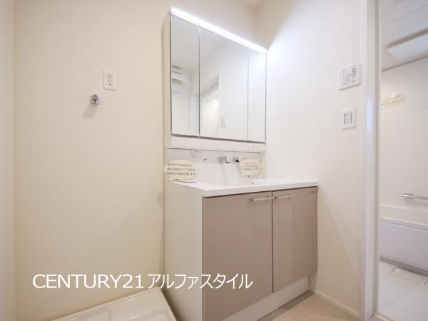 綾瀬市綾西５丁目の新築一戸建
