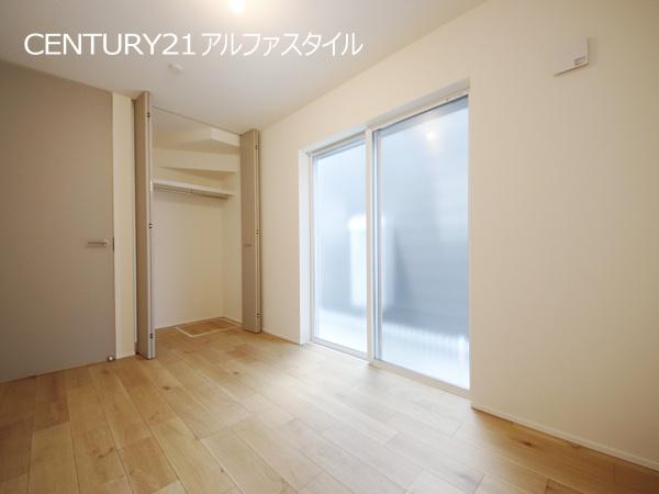 綾瀬市綾西５丁目の新築一戸建
