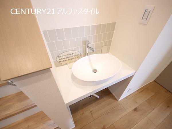 綾瀬市綾西５丁目の新築一戸建