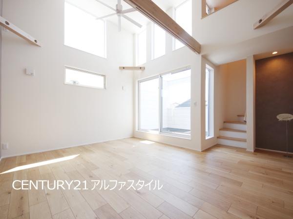 綾瀬市綾西５丁目の新築一戸建