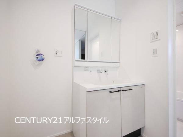 海老名市杉久保南３丁目の新築一戸建
