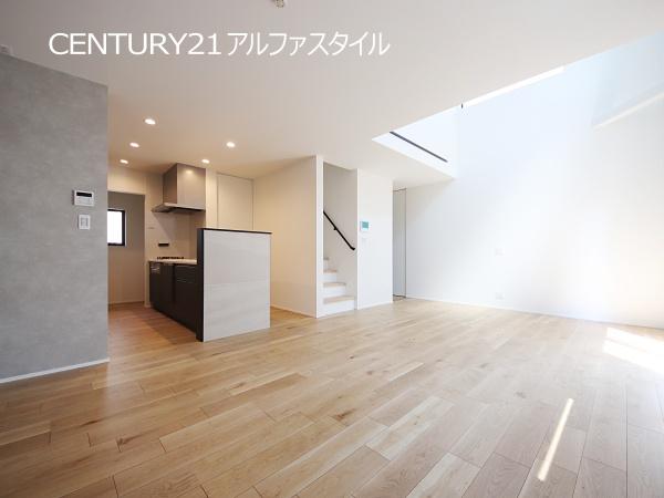 海老名市杉久保南３丁目の新築一戸建