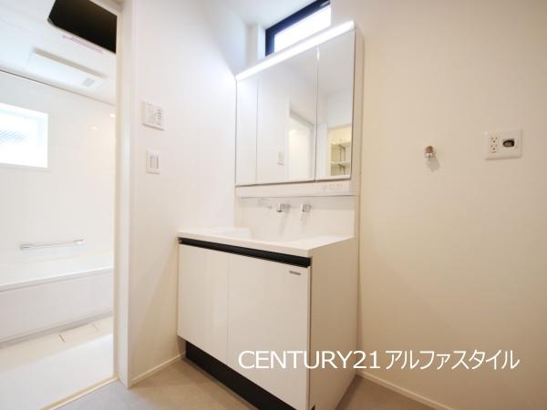 海老名市杉久保南３丁目の新築一戸建