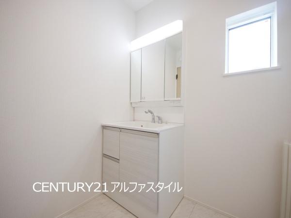 大和市下鶴間の新築一戸建