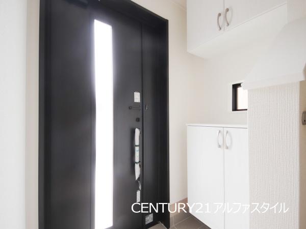 座間市栗原中央１丁目の新築一戸建